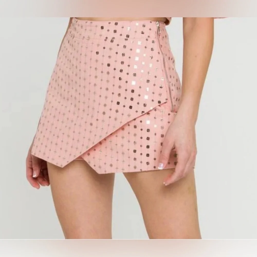Free the roses The Lane Skort Size: L Color: light pink 100% Cotton like New